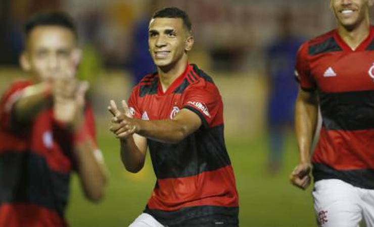 Gol, assistência e vaga na semifinal da Copa do Brasil Sub-17: Petterson vibra com classificação do Flamengo