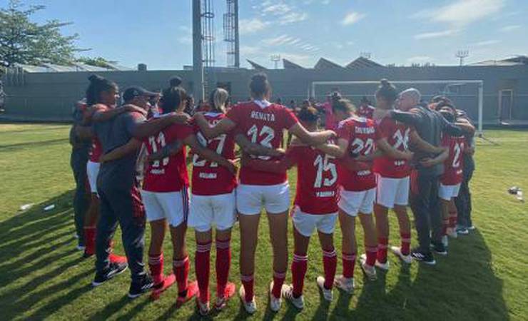 Flamengo goleia o Duque de Caxias e estreia com vitória no Campeonato Carioca Feminino