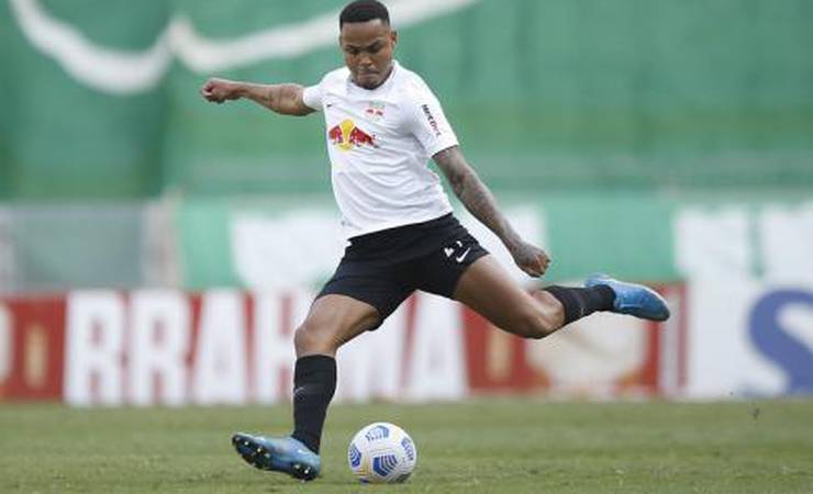 Compra do zagueiro Natan junto ao Flamengo é oficializada pelo Bragantino