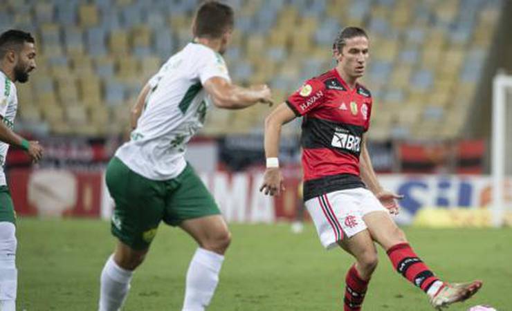 Suspenso, titular será baixa no Flamengo contra o Fluminense
