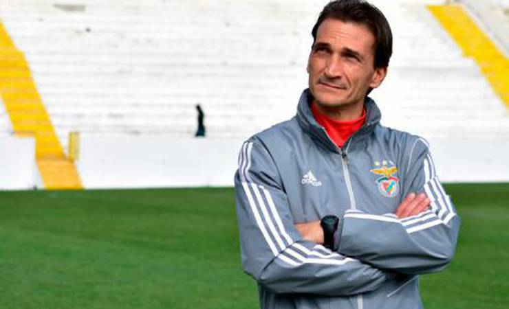 Flamengo encaminha a contratação do técnico Luís Andrade para o time feminino