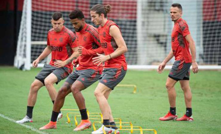 Reapresentação do Flamengo: Filipe Luís é reintegrado ao grupo e Arrascaeta tem volta no horizonte