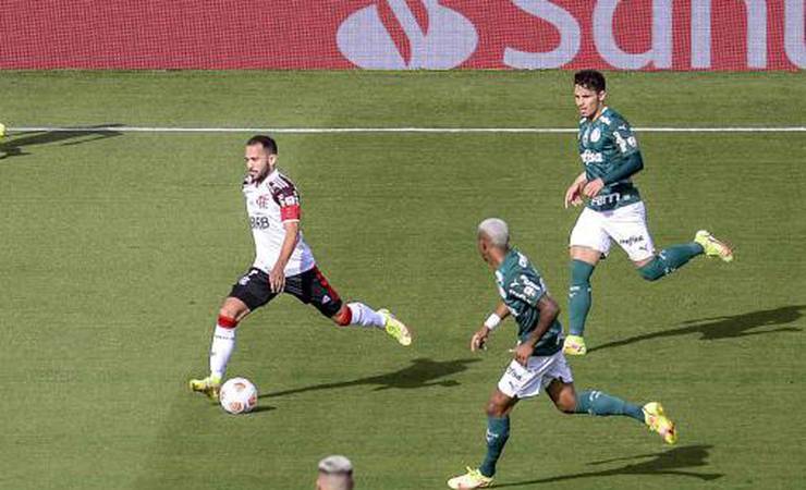 Após vice na Libertadores, Everton Ribeiro manda mensagem para a torcida do Flamengo