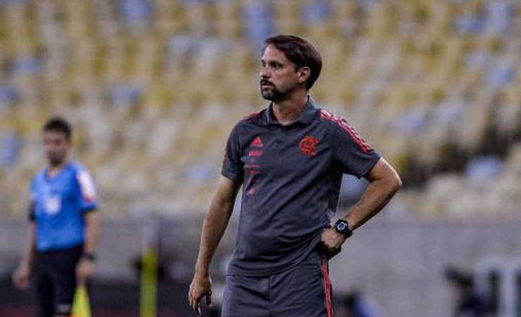 Maurício Souza responde se trabalhos anteriores deixarão legado no Flamengo: 'Fica muito pouco'
