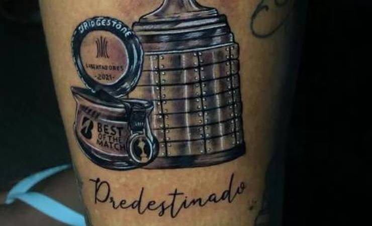 Deyverson nega provocação a Gabigol em tatuagem: 'Ele está acima de mim'