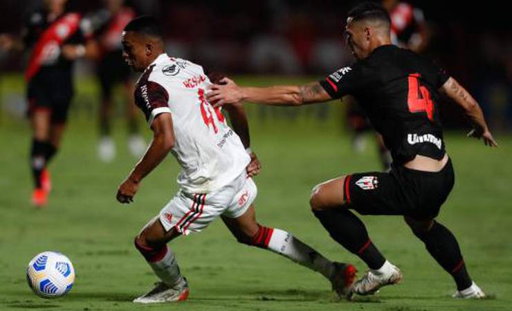 Wesley garante preparo e foco do Flamengo para a Copinha e destaca objetivo da equipe na competição