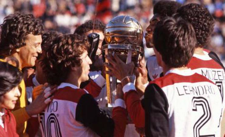 VÍDEO: veja os três gols do Flamengo sobre o Liverpool no Mundial de 1981