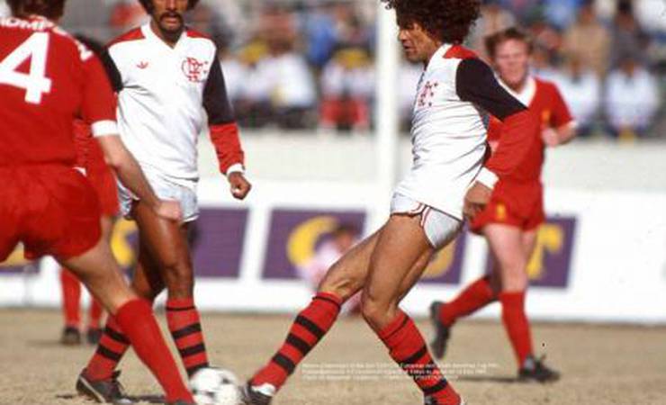 Fifa lembra título do Flamengo em 1981 e posta trecho de música da torcida rubro-negra em inglês