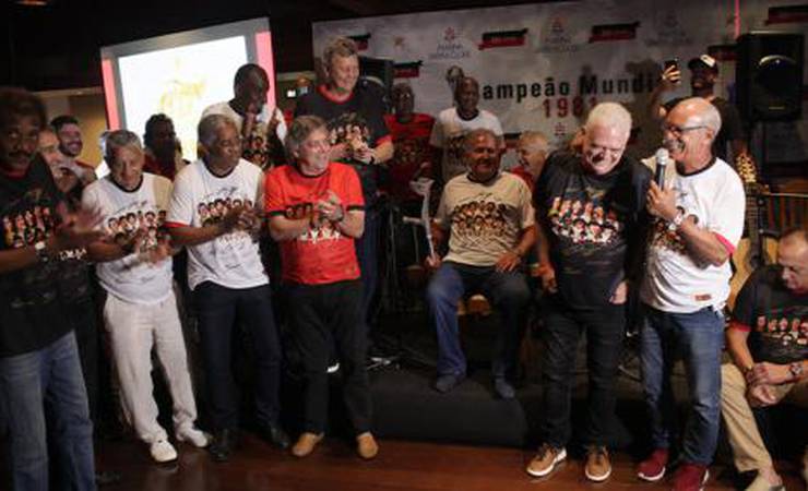 Campeões do mundo pelo Flamengo se reúnem e comemoram os 40 anos do título de 1981: 'É gratificante'