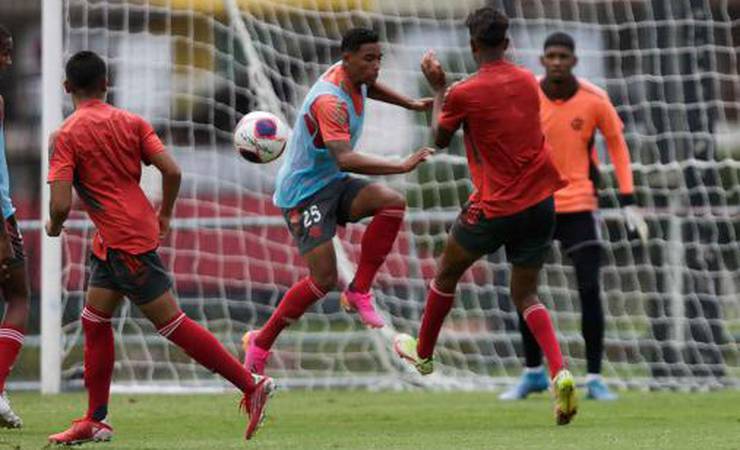Flamengo x Forte (ES): veja provável escalação dos Garotos do Ninho e onde assistir ao jogo da Copinha