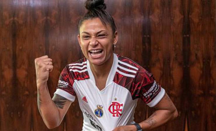 Flamengo anuncia atacante ex-Juventus para o time feminino