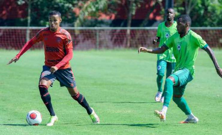 Sob os olhares de Paulo Sousa, Flamengo 'alternativo' vence o Boavista em jogo-treino