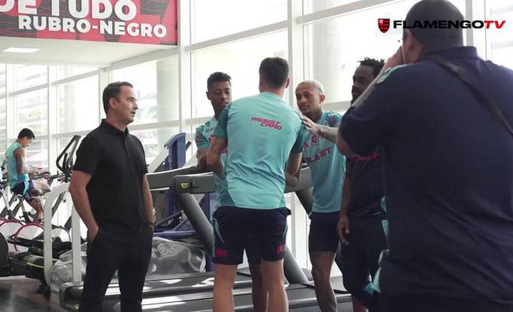 Saúl treina pela primeira vez no Flamengo