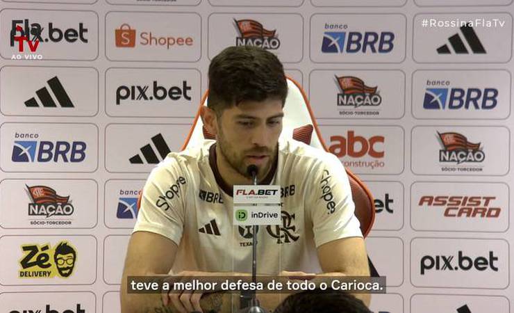 Rossi comenta gol não vazado no Carioca e elogia ideia de jogo