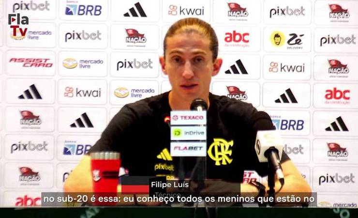 Filipe Luís exalta jovens do Flamengo: 'É a vantagem de ter trabalhado na base'