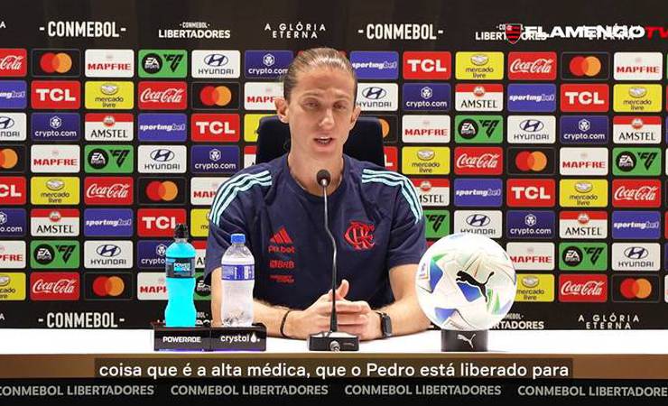 Filipe Luís explica Pedro no banco do Flamengo: 'Sou o que mais quero colocar'