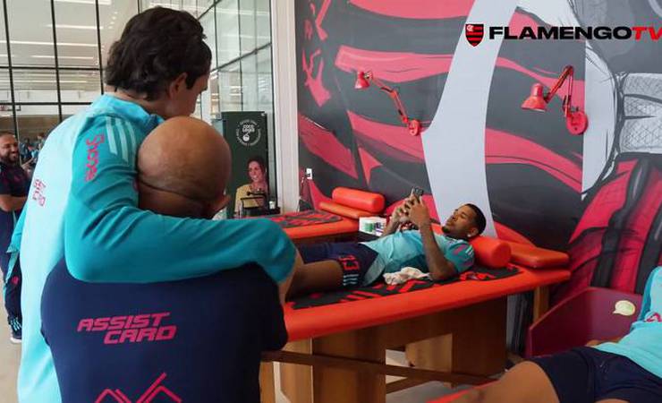 Flamengo começa preparação para jogo decisivo na Libertadores