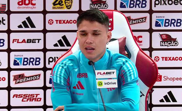 Luiz Araújo celebra momento no Flamengo e sonha com a amarelinha