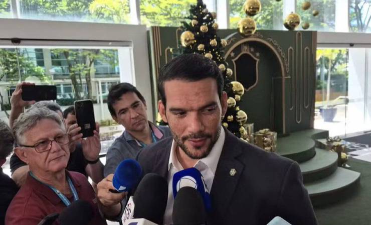 Rodrigo Cintra destaca desafios da arbitragem e anuncia impedimento semiautomático para 2026