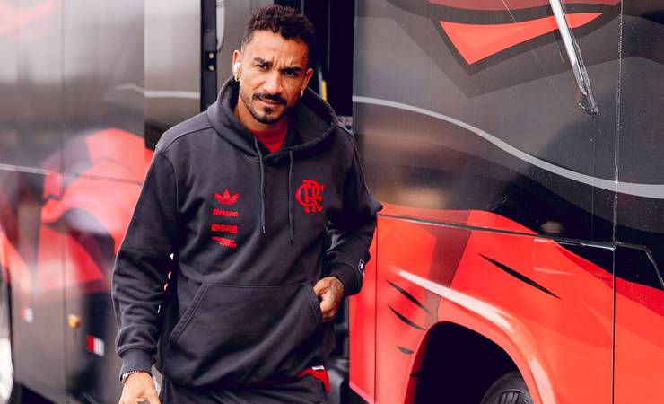 Danilo em busca da história: final da Libertadores pode marcar sua segunda conquista dupla