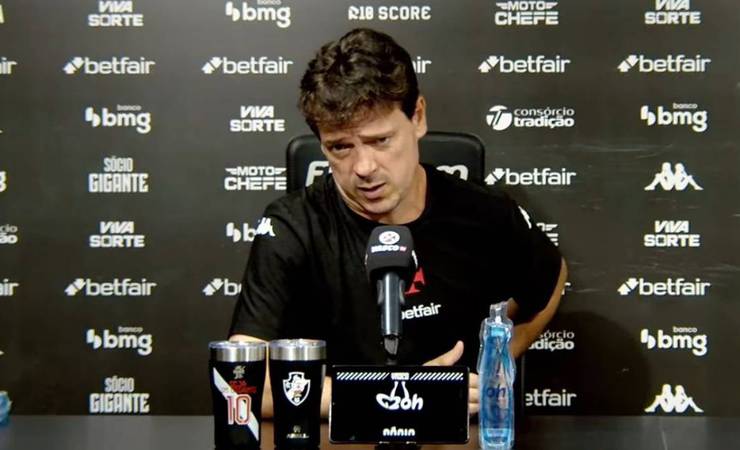 Fernando Diniz pede ao Vasco encarar jogos como finais após vitória sobre o Bahia