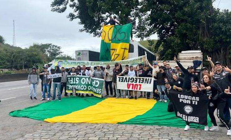 Digão, ex-presidente da Gaviões, narra como foi a caravana fura-bloqueio