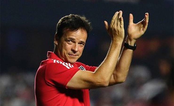 São Paulo tem 10 dias cruciais para assumir o comando do Brasileirão