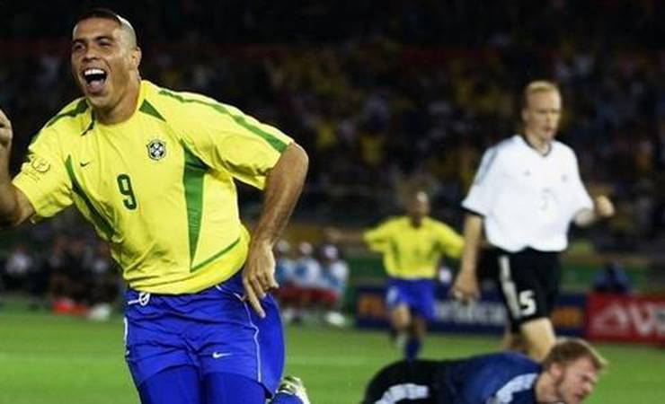 Posse de Bola #28: Torcedor prefere time que vença ou que marque uma época?