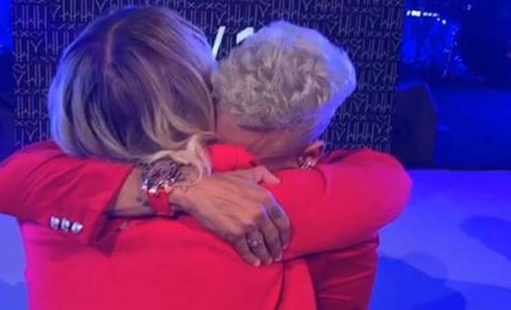 Marília Mendonça torcia para o Flamengo e fez Neymar chorar em aniversário