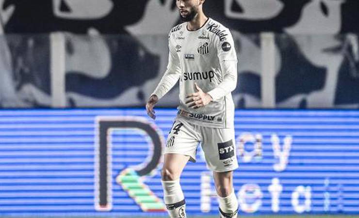 Santos remodela time com dupla de zaga inédita para encarar o Flamengo