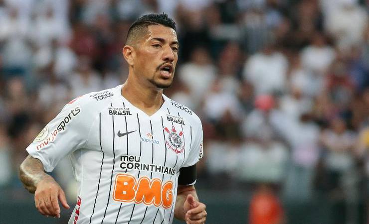 Saiba quem já completou sete jogos e não pode mais mudar de time na Série A