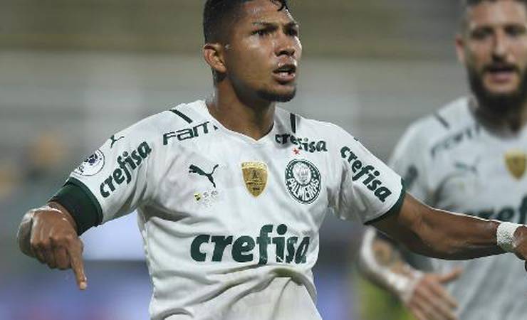 Rony lamenta derrota para o Fla, mas diz: 'Orgulho do nosso time'