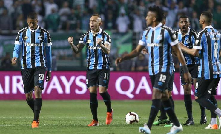 Grêmio e Palmeiras brigam por recorde de vitórias na Libertadores; veja