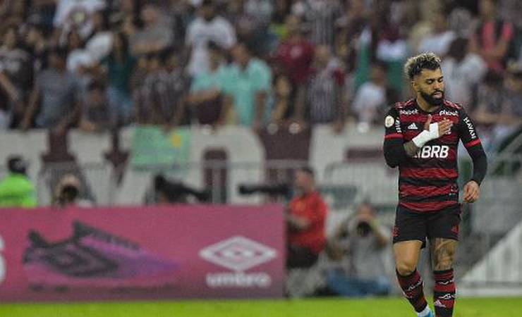 Gabigol alfineta torcida, elogia Hugo e destaca evolução do Flamengo