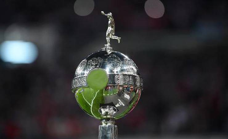 Conmebol diz que terminará Libertadores e mantém Eliminatórias em setembro