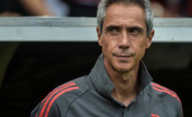 Mauro Cezar: Paulo Sousa precisa rever a escalação do Hugo no gol