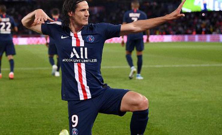 Fla e Palmeiras procuraram Cavani, como disse agente, mas flertes travaram