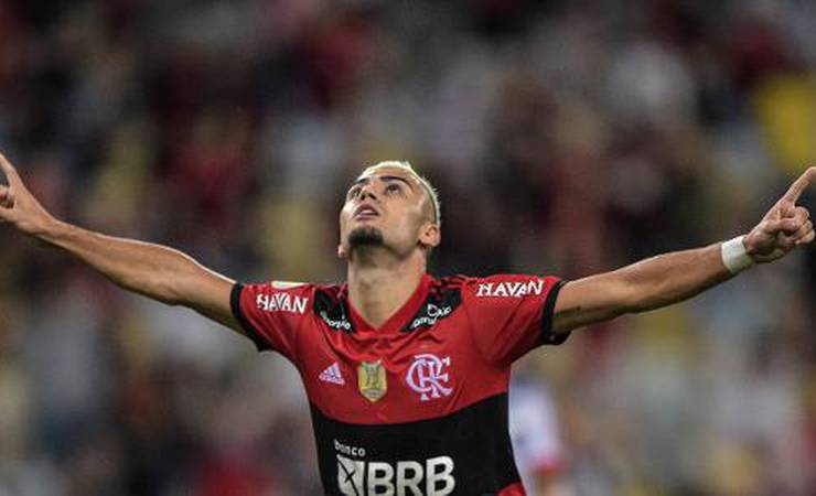 Queda do United adia desfecho, mas Flamengo dá compra de Andreas como certa