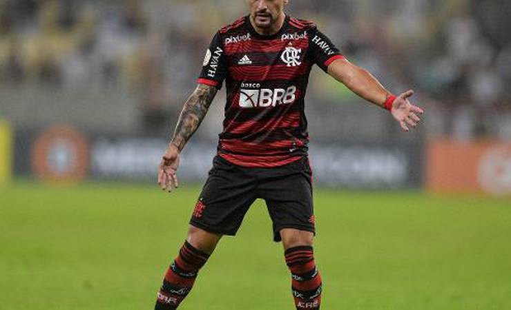 Flamengo encara Cuiabá com mudanças na zaga e no meio; veja a escalação