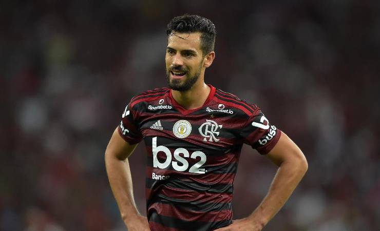 Pablo Marí supera passado no Manchester City e comemora auge no Flamengo
