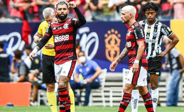 Colunistas: Gabigol pipocou em não cobrar o pênalti decisivo do Flamengo?