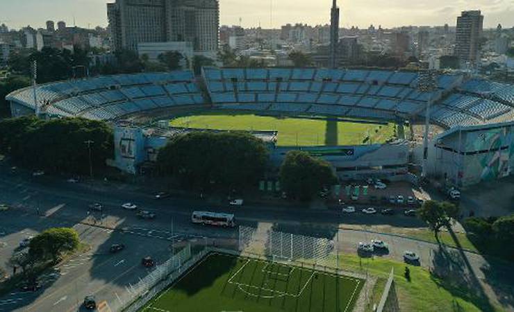 Conmebol garante 50% da carga e batalha por casa cheia em Palmeiras x Fla
