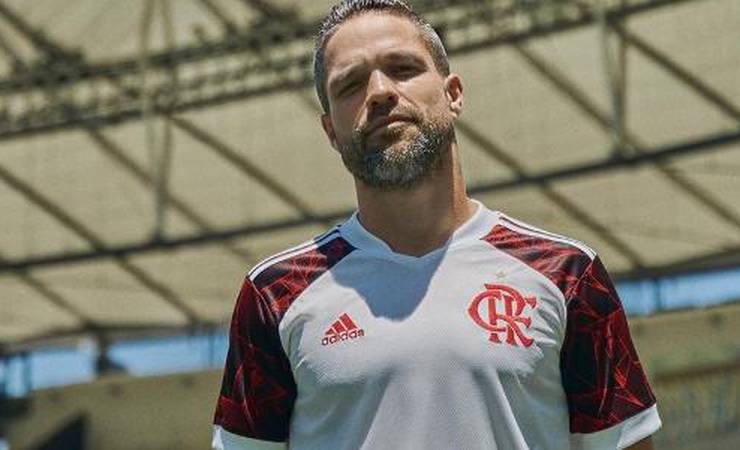 Escalação: Flamengo tem o retorno de Diego contra o Bahia