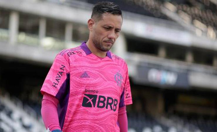 Mauro Cezar: Diego Alves escancarou a necessidade de um goleiro no Flamengo