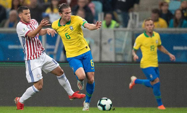Flamengo se acerta com Filipe Luis e aguarda apenas documentos por anúncio