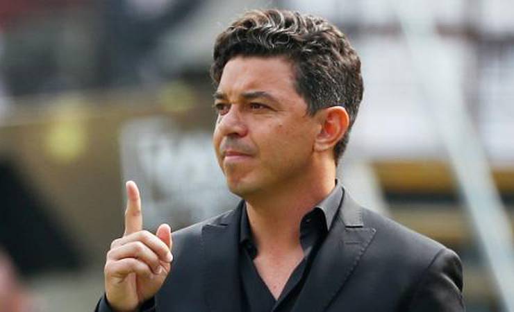 5 técnicos estrangeiros para substituir Jorge Jesus no comando do Flamengo