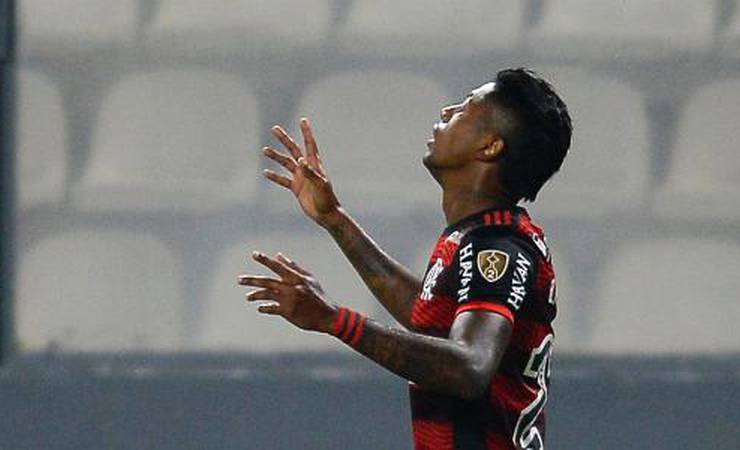 Santos e Bruno Henrique são titulares para jogo da Libertadores; veja time