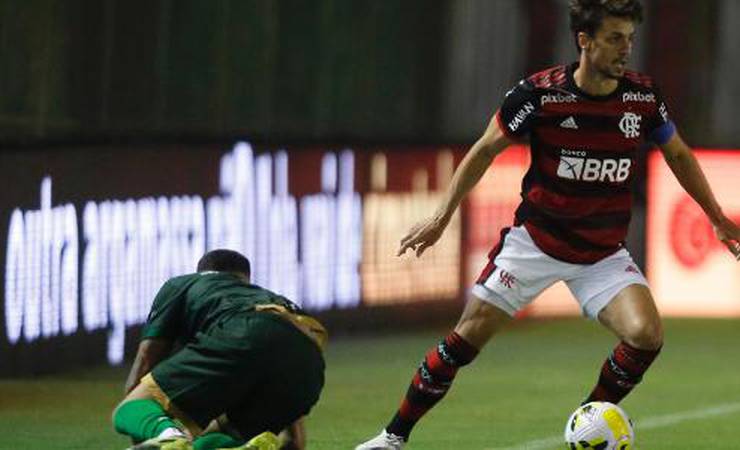 'Achei que era mais forte que a dor', diz Rodrigo Caio após voltar a atuar
