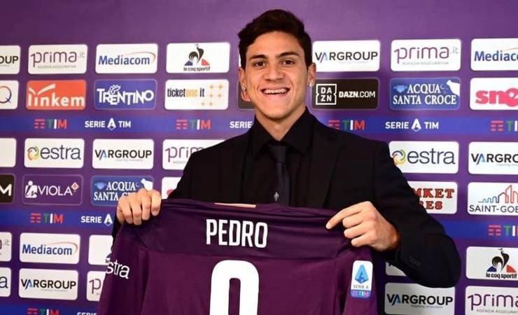 Grêmio se junta ao Fla e demonstra interesse em Pedro, da Fiorentina