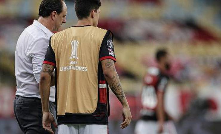 Zinho vê expulsão ‘juvenil’ de Gabigol e pede Pedro titular no Flamengo